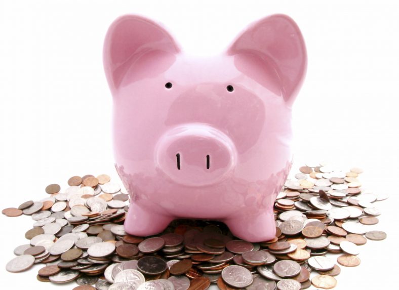 Top tips for saving money saving as a student